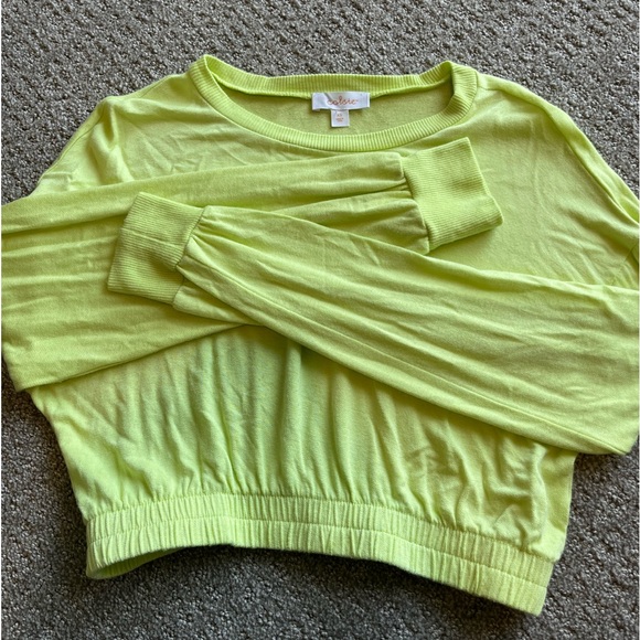 Colsie Crop Top - Picture 2 of 4